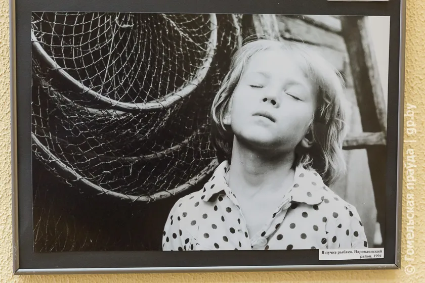 Открытие фотовыставки Олега Белоусова «Мои 90-е. Неглавные новости»