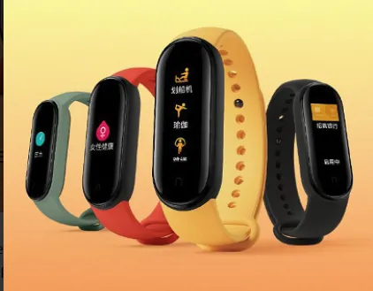 В сети появились официальные снимки Xiaomi Mi Band 5