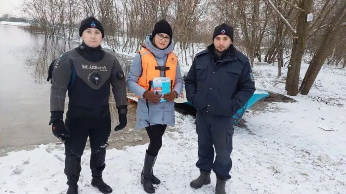 Лодочная переправа между Старым Селом и Поляновкой в Ветковском районе продолжает работать