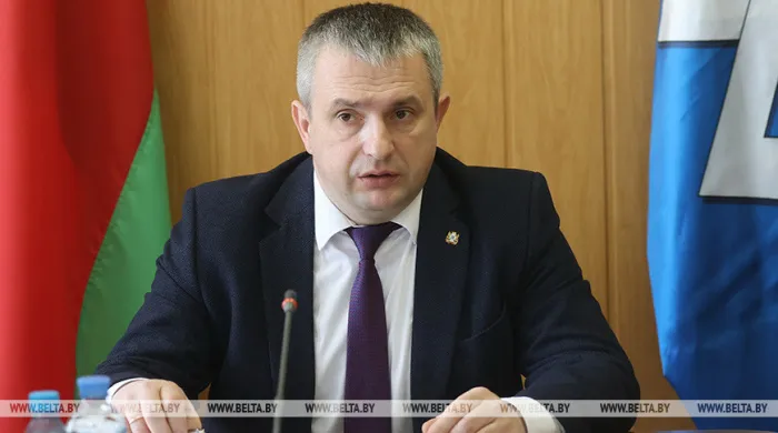 Последствия урагана, приватизация, сбор молока у населения: Крупко провел прием граждан в Петрикове
