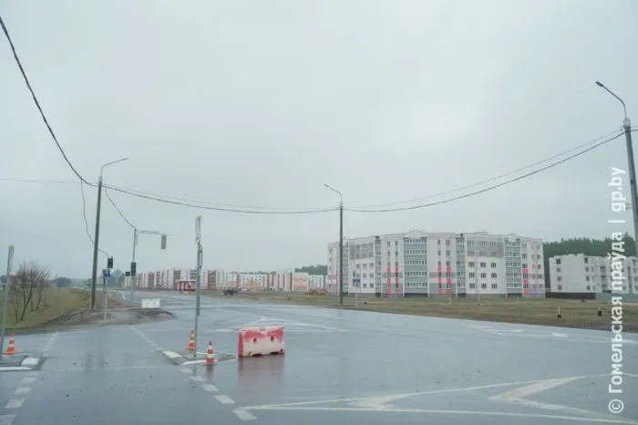 Как по маслу: в Житковичском районе обновляются дороги и транспортные развязки