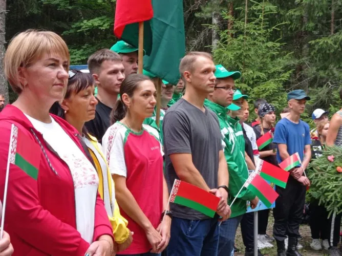 Ежегодный слет молодых патриотов проходит в Чечерском районе 