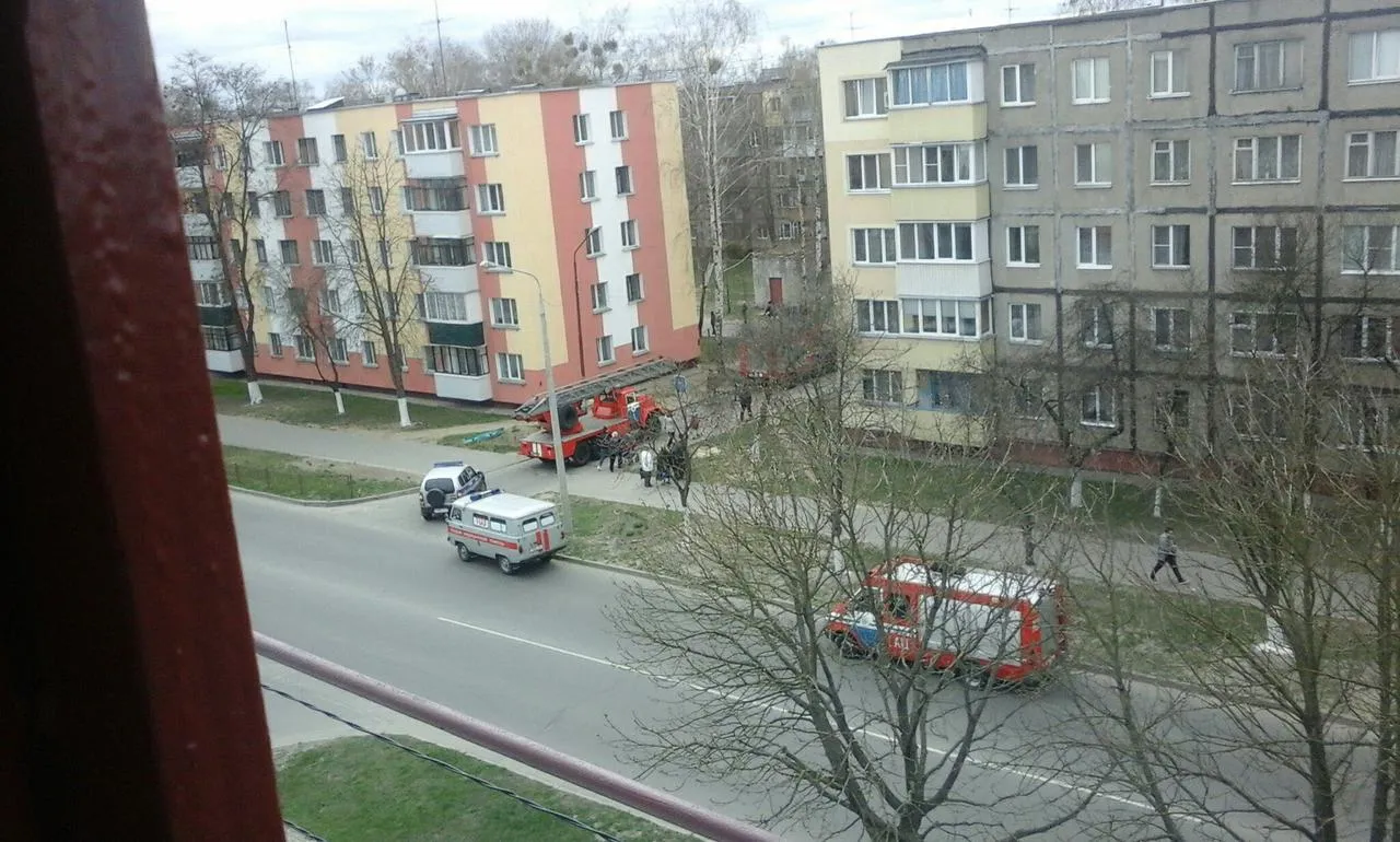 Рецидив. Нетрезвая речичанка выпала из окна многоквартирного дома