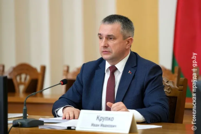 Стать единой командой: Иван Крупко изучил перспективы социально-экономического развития Калинковичского района в 2024 году