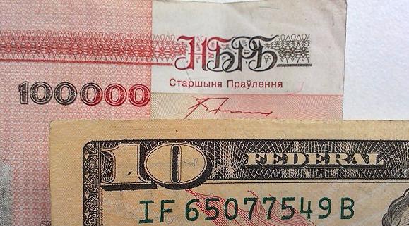 Минфин не исключает корректировки заложенного в бюджете курса доллара