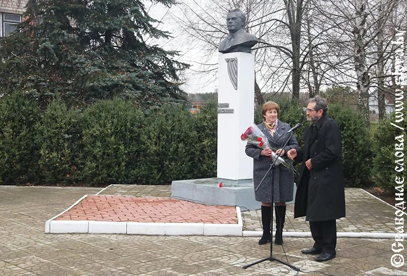 На Рогачевщине отметили 105-летие Андрея Макаенка