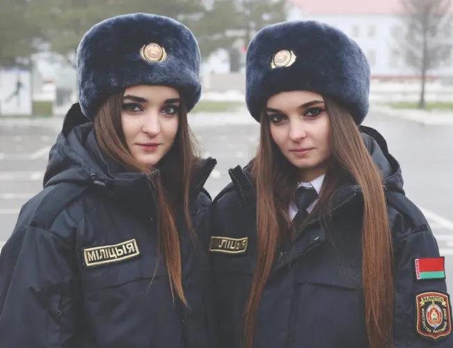 Титулованные чечерские спортсменки выбрали профессию стражей правопорядка