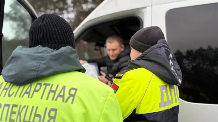 Совместный рейд провели сотрудники Госавтоинспекции и представители транспортной инспекции