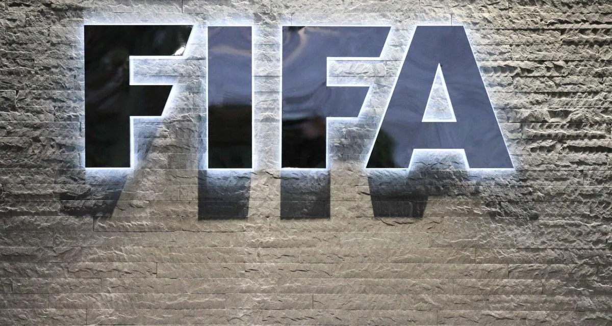 Сборная Беларуси по футболу опустилась на три позиции в новом рейтинге FIFA