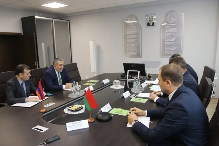 Армения заинтересована в поставках строительных материалов из Беларуси