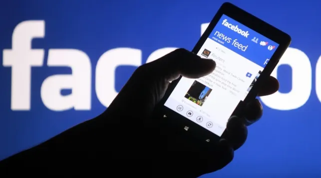 Facebook начал пробный запуск "реакций" и дизлайков