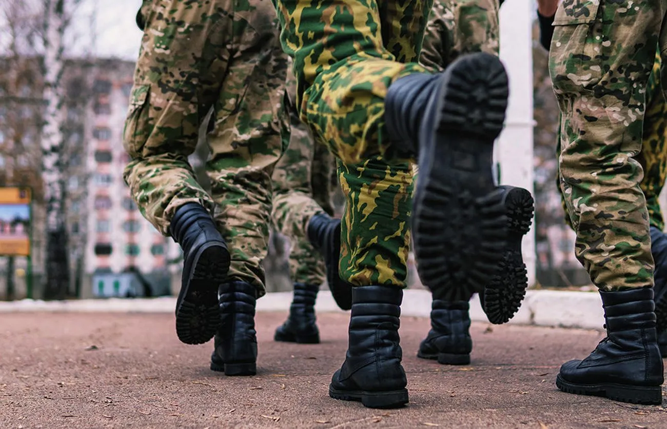 Призывная кампания в Беларуси продлена в связи с эпидобстановкой - Минобороны