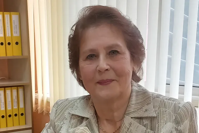 Влюбленная в школу и жизнь. В длинной педагогической практике Нины Прокопенко из Калинковичей не было ни одного дня разочарования