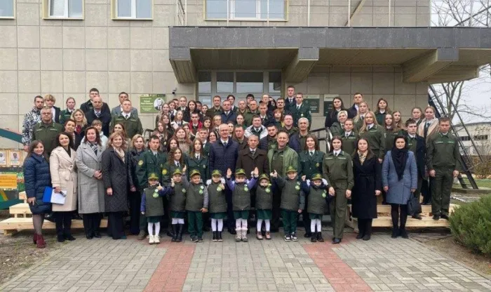 В трудовые коллективы лесной отрасли Гомельской области прибыли 94 молодых специалиста