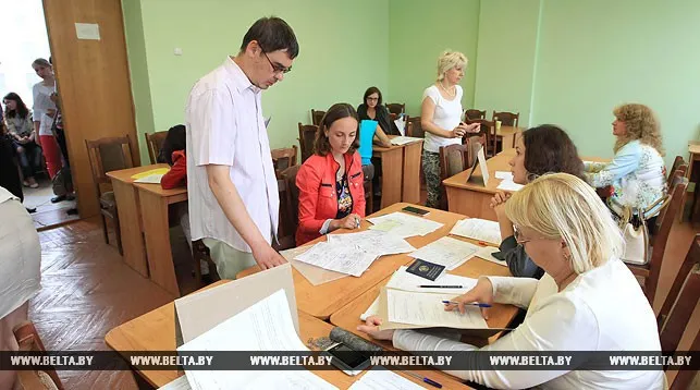 Учреждения профтехобразования Беларуси начали прием документов