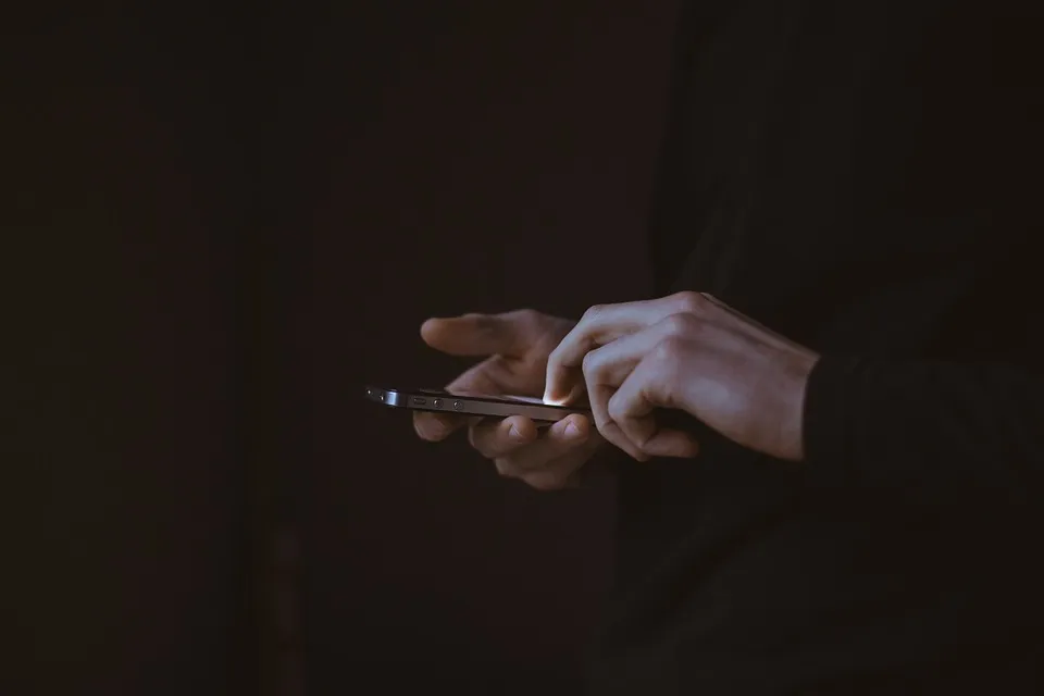 Названы самые быстрые смартфоны на Android