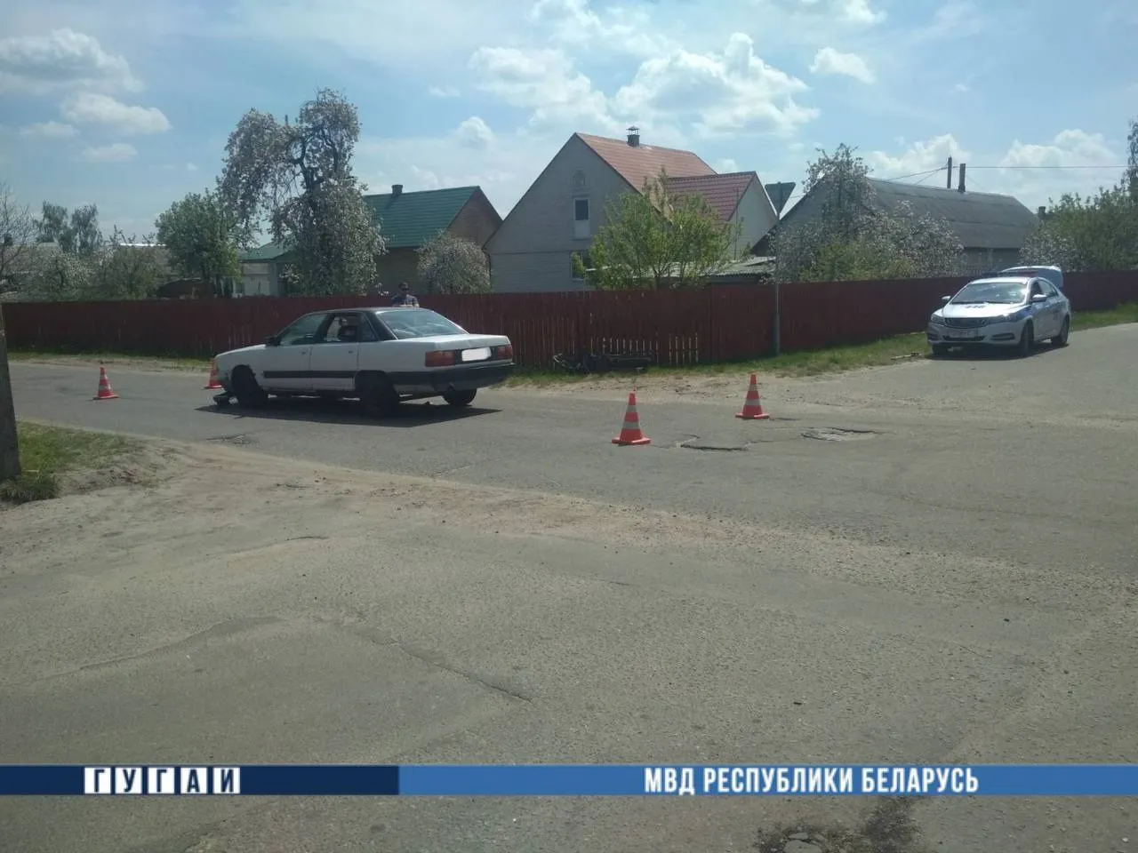 В Лельчицах столкнулись мопед и легковушка. Есть пострадавшие