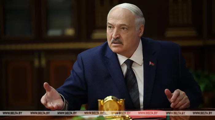 Лукашенко: я для белорусов выгодный Президент