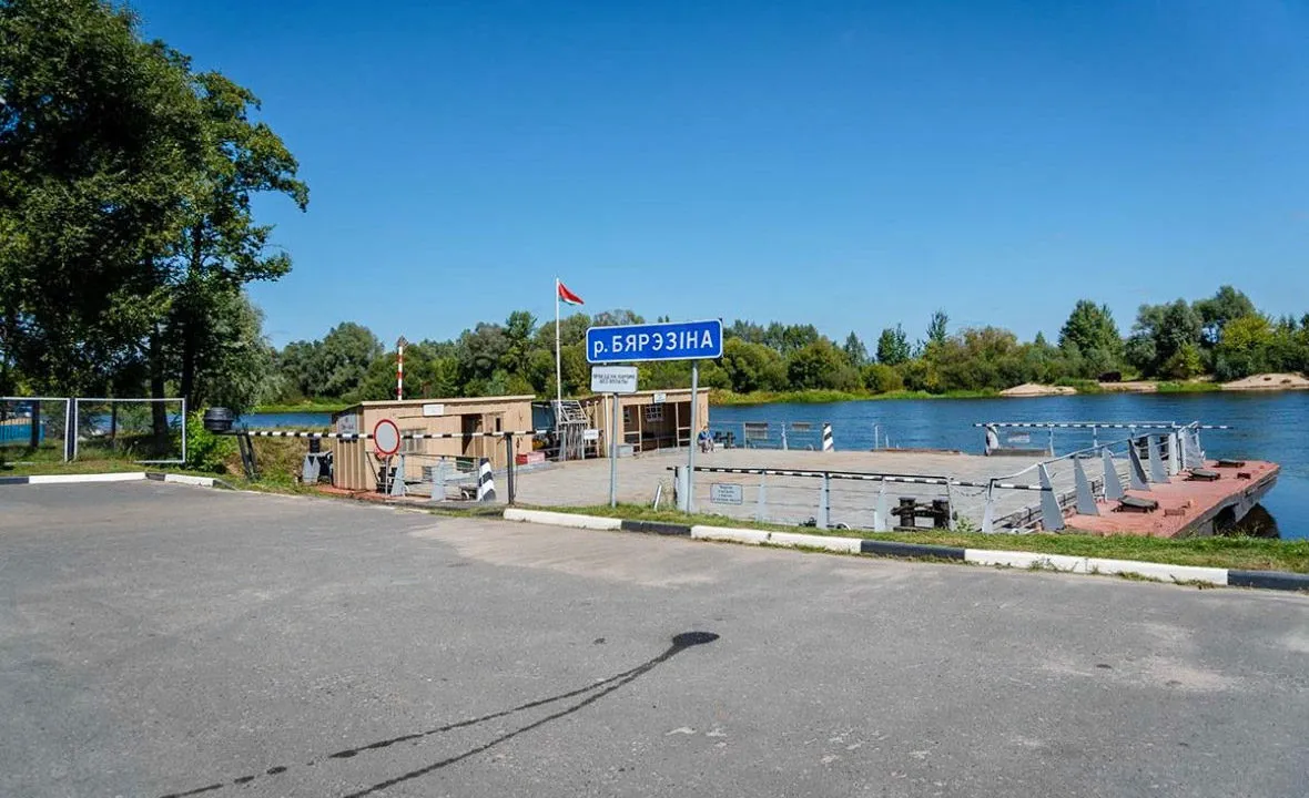 Приостановлена работа паромной переправы в Паричах Светлогорского района