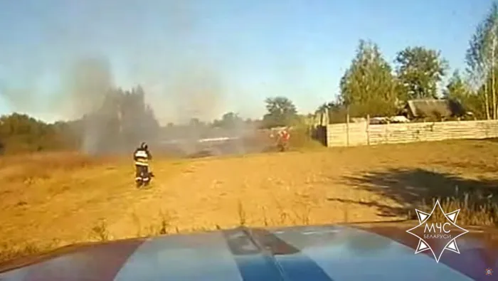 В Светлогорском районе пенсионер получил ожоги при тушении сухой растительности