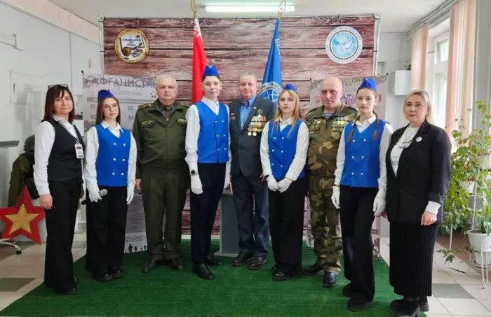Жизнь – главная награда: миротворцы Гомельщины встретились с воинами-интернационалистами