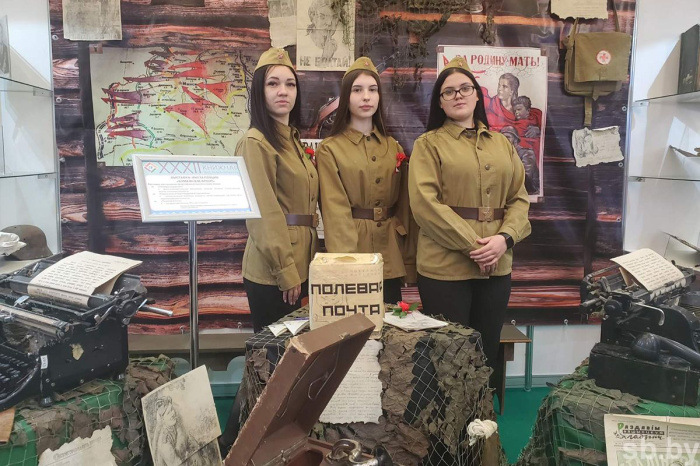 Калинковичские педагоги представили павильон «Полевая почта» на Минской международной книжной выставке-ярмарке