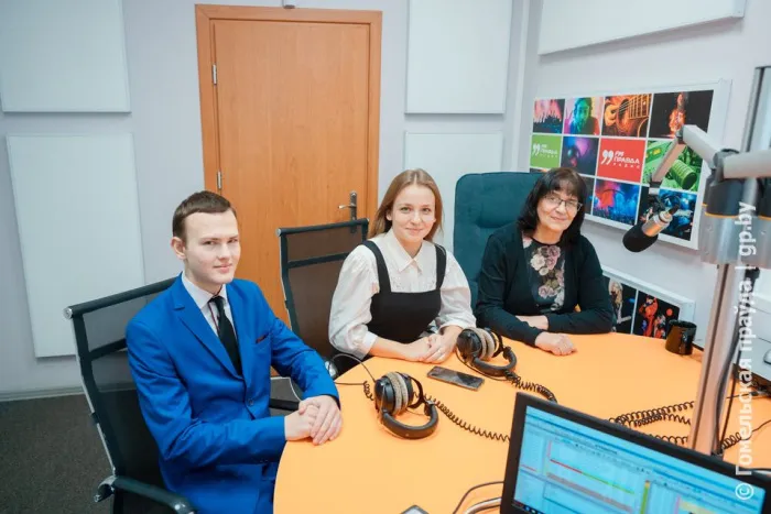 По следам козы, звезды и первого блина. Или почему на Колядки свиньям в глаза снег сыпали