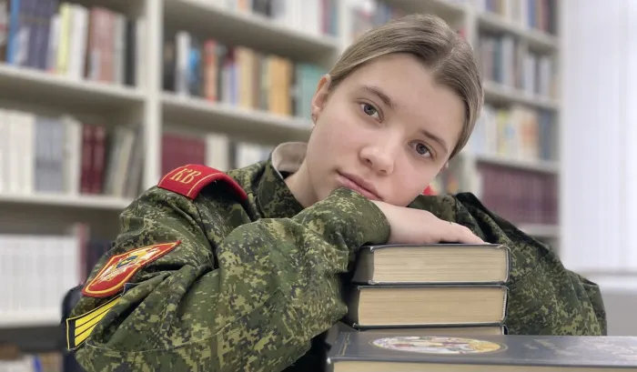 От детской мечты к алым погонам: история девушки, выбравшей путь спасателя