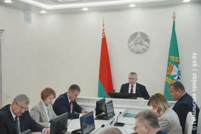 Навести жесткую дисциплину и организовать наставничество на селе: совещание по выполнению поручений Президента провел губернатор Иван Крупко
