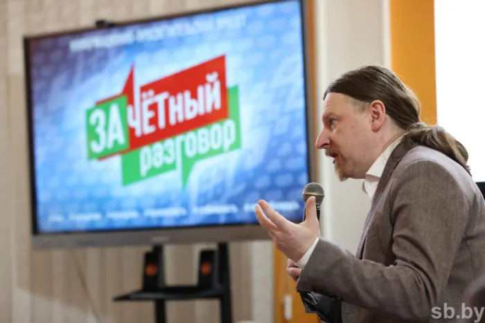 К политическому просвещению молодежи надо подходить с учетом их интересов и мотивации - Дзермант