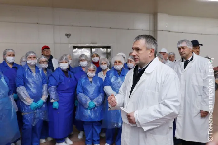 Обеспеченность хозяйств и объемы загрузки: серьезный разговор Ивана Крупко на Жлобинском мясокомбинате