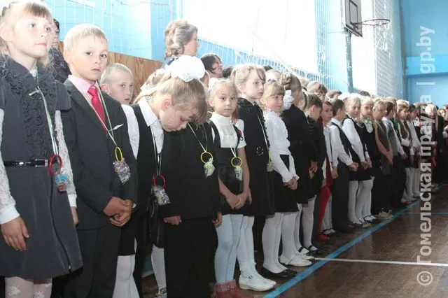 Холмечская средняя школа Речицкого района