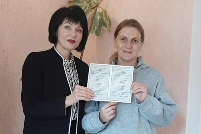 В Наровле вручили свидетельство о рождении шестого ребенка в семье