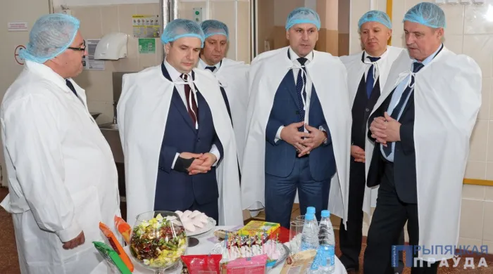 В Наровле прошло обсуждение реконструкции ОАО «Красный Мозырянин»