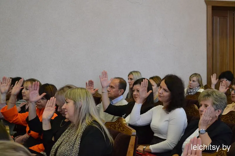 Подводят итоги, готовят новые проекты: отчетно-выборная кампания Белорусского фонда мира продолжается на Гомельщине