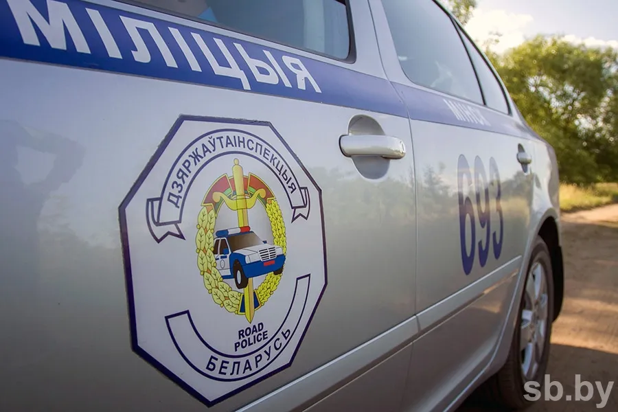 В Гомеле бесправник пытался откупиться от сотрудников ГАИ взяткой в 80 рублей