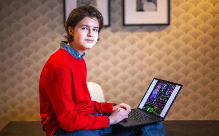 15-летний вундеркинд из Бельгии защитил докторскую по квантовой физике