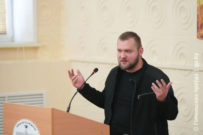 Спикеры республиканского проекта "Будь в теме" встретились со студентами гомельских вузов