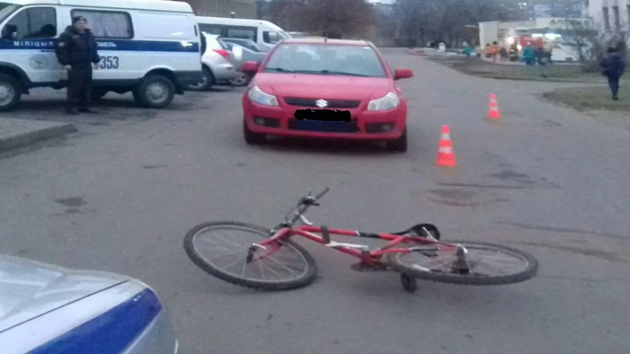 В Гомеле водитель "Сузуки SX 4" сбил 12-летнего велосипедиста