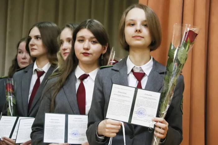 Выпускники налогового класса из Рогачева получили напутствия от министра по налогам и сборам Дмитрия Кийко