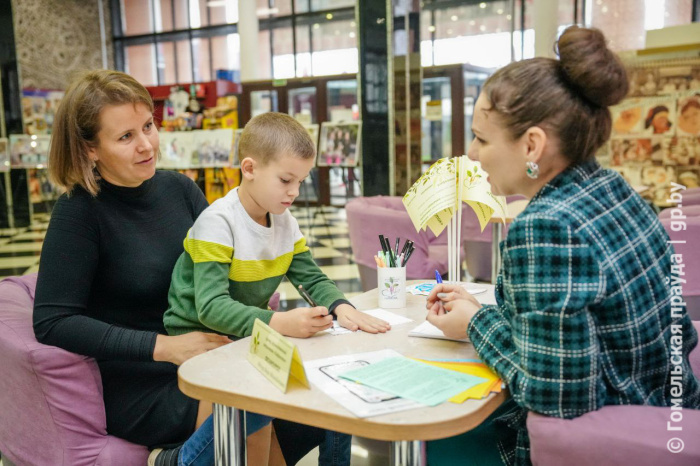 Тепло семейных уз. В кинотеатре имени Калинина царила особая атмосфера, пропитанная не только сладким ароматом попкорна, но и теплом отношений