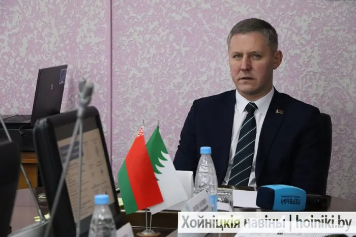 Хойникщину с рабочим визитом посетил Помощник Президента Республики Беларусь – инспектор по Гомельской области Руслан Пархамович