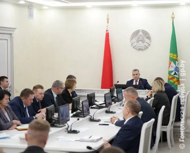 Чистая вода для всех. На аппаратном совещании облисполкома обсудили эффективность станций обезжелезивания на Гомельщине 