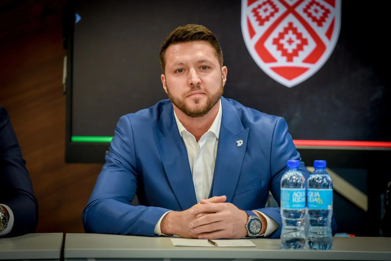 Гендиректор минского "Динамо": "Впервые на моей памяти на «Минск-Арене» после вопроса о том, кто ваш любимый игрок, от болельщиков звучали белорусские фамилии"
