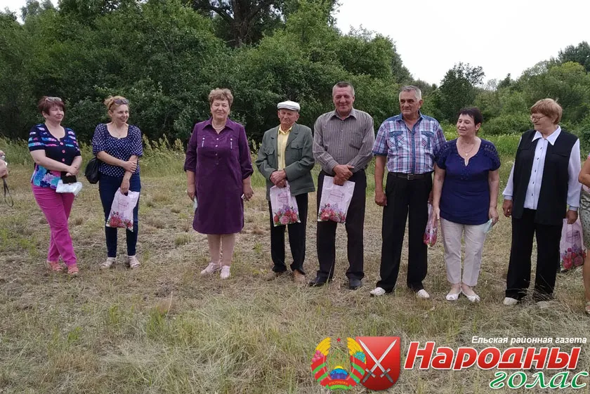 На праздник деревни, которой больше не существует, ежегодно съезжаются бывшие односельчане