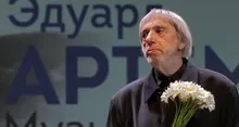 Гомельчане вчера, 23 июня, вдыхали музыку известного советского и российского композитора Эдуарда Артемьева