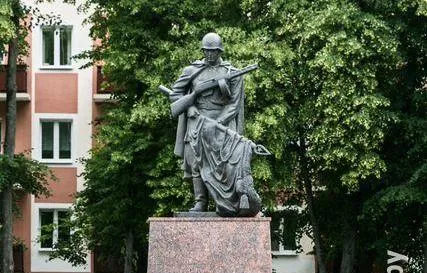 Открытое акционерное общество «Гомельский белково-жировой завод» поздравляет ветеранов и жителей Гомельщины с Днем Великой Победы!