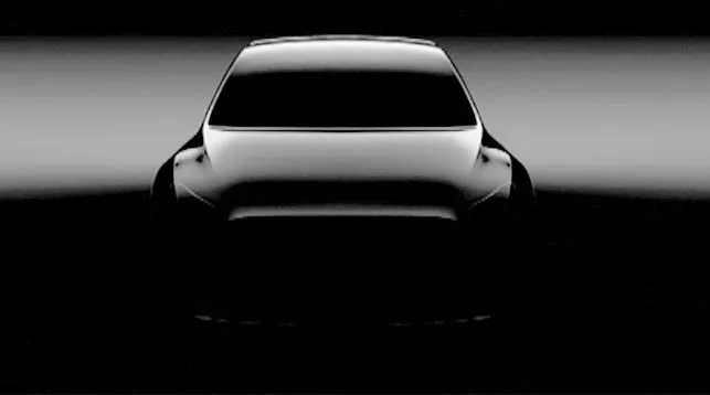 Tesla опубликовала очертания будущего кроссовера на электрической тяге