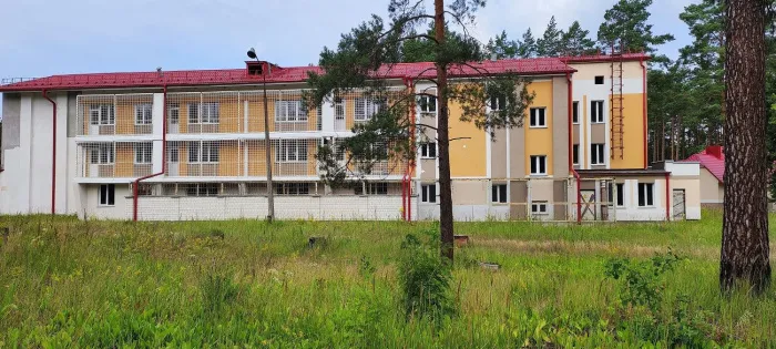 На торги выставлен санаторий под Добрушем. Комплекс зданий предлагается по минимальной цене