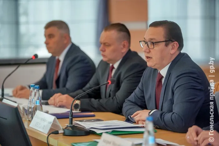 Медиапространство не тихая гавань, а поле боя... Подведены итоги выездного заседания коллегии Мининформа в Светлогорске